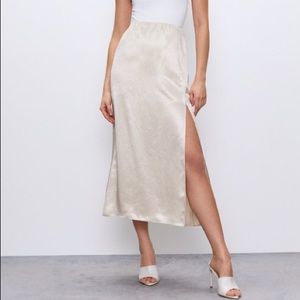 Aritzia Babaton aldus skirt. Size 10. NWT